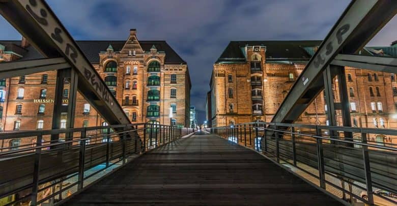 Cómo conseguir los billetes más baratos en autobuses, trenes, vuelos y coches compartidos